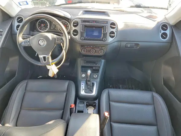 WVGBV7AX2GW561365 2016 VOLKSWAGEN TIGUAN - Image 8