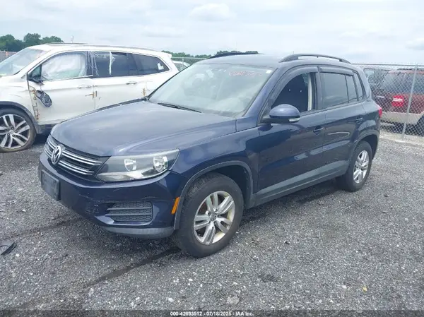 WVGBV7AX2GW574049 2016 VOLKSWAGEN TIGUAN - Image 2