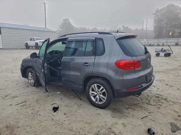 WVGBV7AX2GW574293 2016 VOLKSWAGEN TIGUAN - Image 2