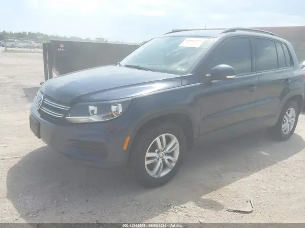 WVGBV7AX2GW578120 2016 VOLKSWAGEN TIGUAN - Image 2