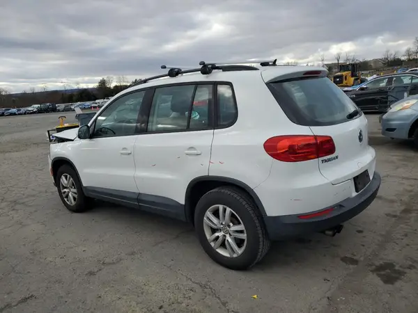 WVGBV7AX2GW580532 2016 VOLKSWAGEN TIGUAN - Image 2