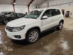 WVGBV7AX2GW580806 2016 VOLKSWAGEN TIGUAN