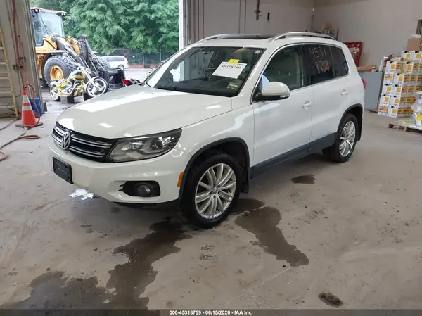 WVGBV7AX2GW600956 2016 VOLKSWAGEN TIGUAN - Image 2