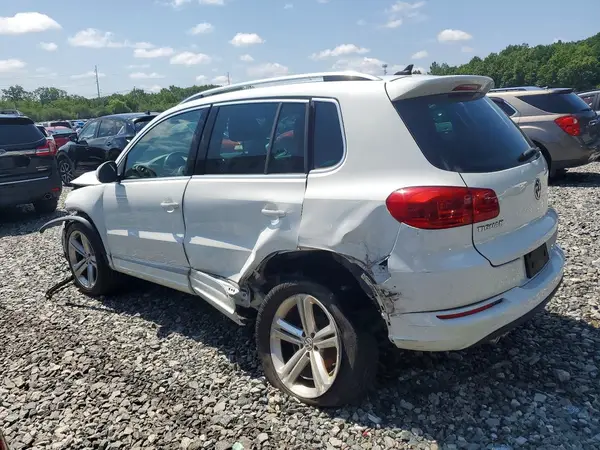 WVGBV7AX2GW609107 2016 VOLKSWAGEN TIGUAN - Image 2