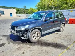 WVGBV7AX2GW609494 2016 VOLKSWAGEN TIGUAN
