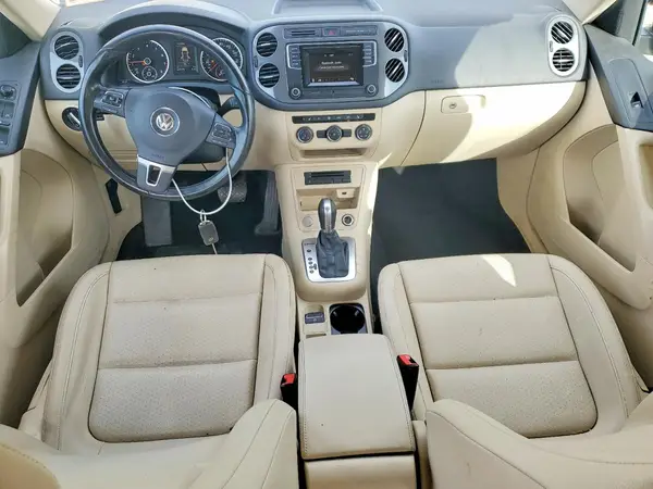 WVGBV7AX2GW611858 2016 VOLKSWAGEN TIGUAN - Image 8