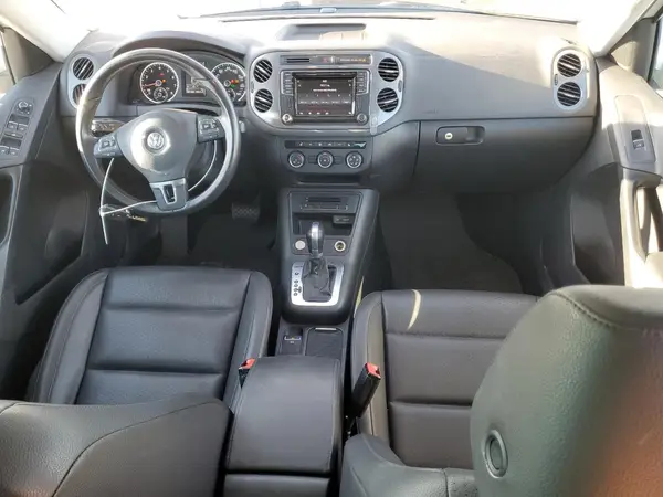 WVGBV7AX2GW614338 2016 VOLKSWAGEN TIGUAN - Image 8