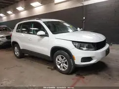 WVGBV7AX2HK036458 2017 VOLKSWAGEN TIGUAN
