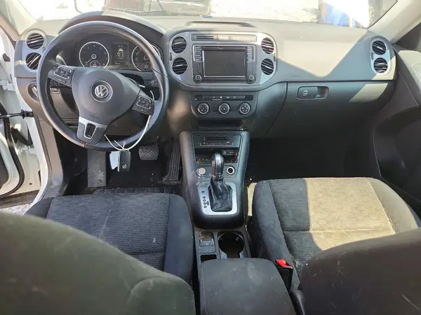 WVGBV7AX2HK048738 2017 VOLKSWAGEN TIGUAN - Image 8