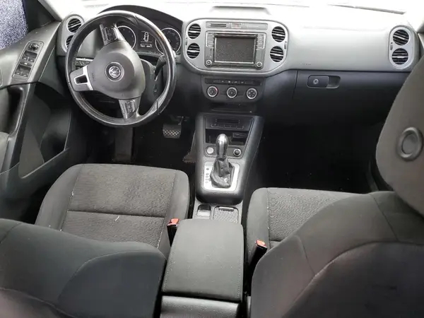 WVGBV7AX2HK052725 2017 VOLKSWAGEN TIGUAN - Image 8