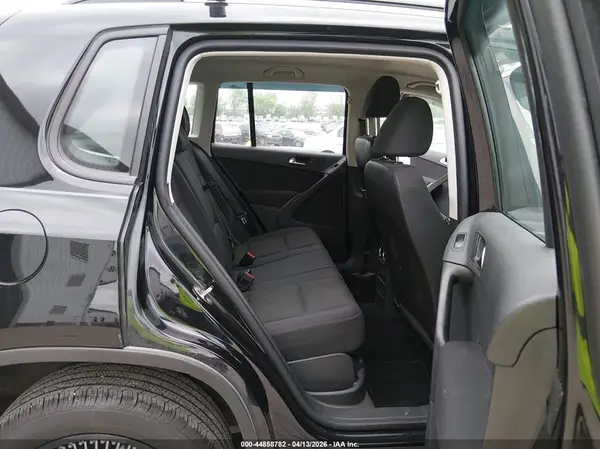 WVGBV7AX2HK054412 2017 VOLKSWAGEN TIGUAN - Image 8