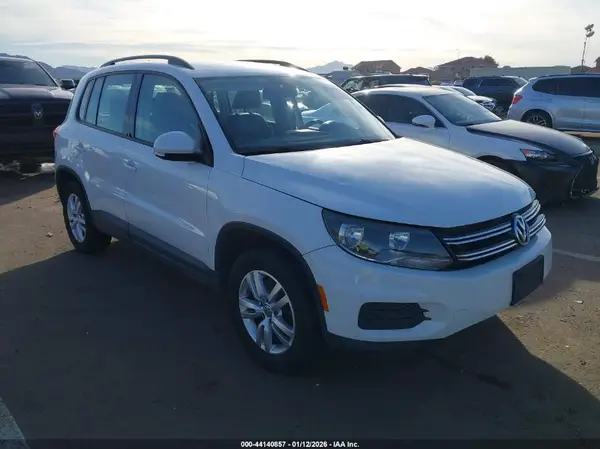 WVGBV7AX2HW512698 2017 VOLKSWAGEN TIGUAN - Image 1