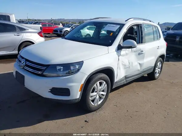 WVGBV7AX2HW512698 2017 VOLKSWAGEN TIGUAN - Image 2