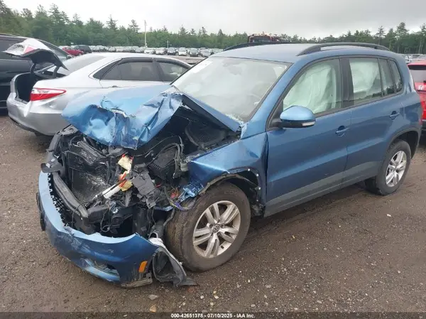 WVGBV7AX2HW513009 2017 VOLKSWAGEN TIGUAN - Image 2