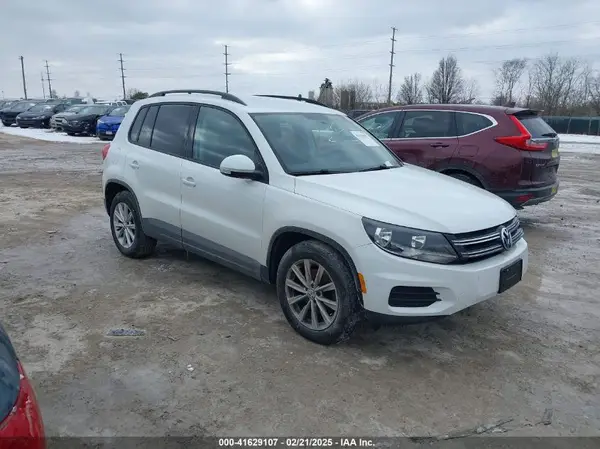 WVGBV7AX2JK000369 2018 VOLKSWAGEN TIGUAN - Image 1