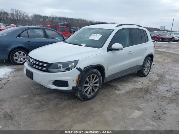 WVGBV7AX2JK000369 2018 VOLKSWAGEN TIGUAN - Image 2