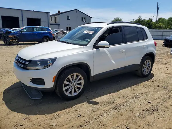 WVGBV7AX2JK001148 2018 VOLKSWAGEN TIGUAN - Image 1