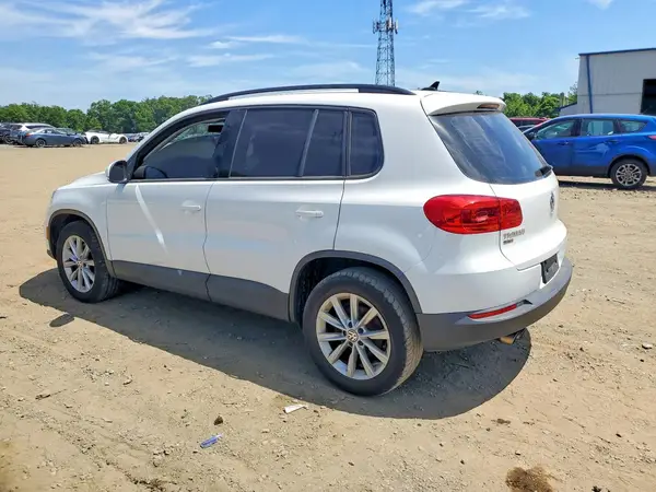 WVGBV7AX2JK001148 2018 VOLKSWAGEN TIGUAN - Image 2