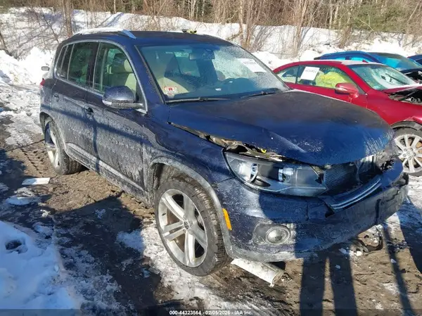 WVGBV7AX3GW070058 2016 VOLKSWAGEN TIGUAN - Image 1