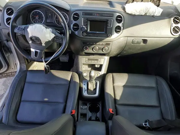 WVGBV7AX3GW520887 2016 VOLKSWAGEN TIGUAN - Image 8