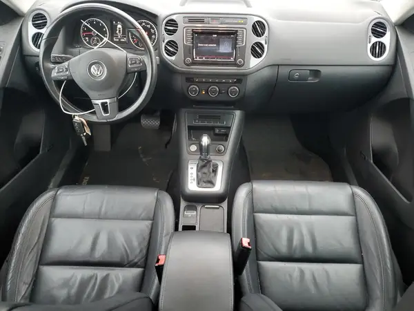 WVGBV7AX3GW530058 2016 VOLKSWAGEN TIGUAN - Image 8