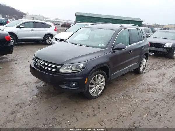 WVGBV7AX3GW532120 2016 VOLKSWAGEN TIGUAN - Image 2