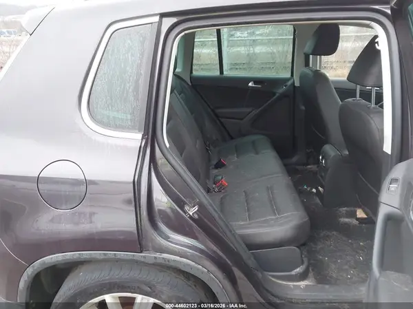 WVGBV7AX3GW532120 2016 VOLKSWAGEN TIGUAN - Image 8