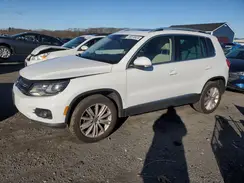 WVGBV7AX3GW534045 2016 VOLKSWAGEN TIGUAN
