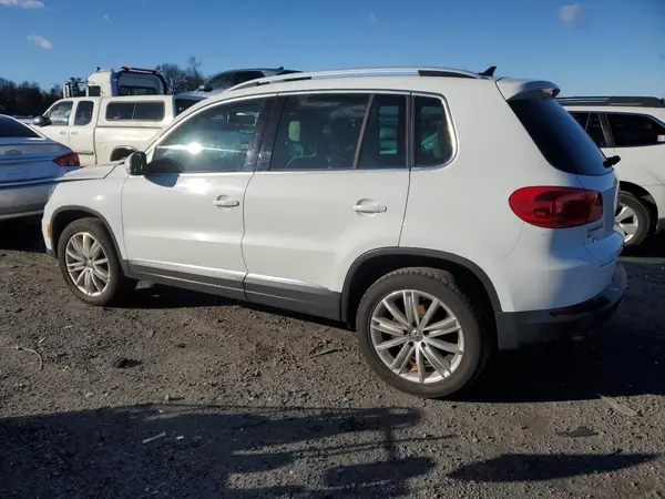 WVGBV7AX3GW534045 2016 VOLKSWAGEN TIGUAN - Image 2