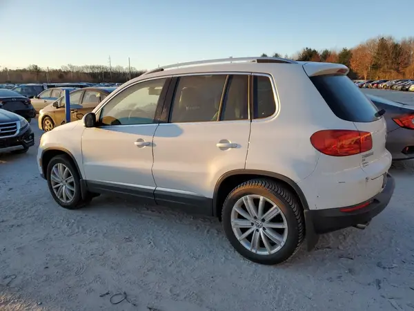 WVGBV7AX3GW552707 2016 VOLKSWAGEN TIGUAN - Image 2