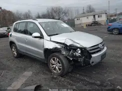 WVGBV7AX3GW571337 2016 VOLKSWAGEN TIGUAN