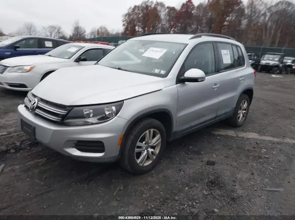 WVGBV7AX3GW571337 2016 VOLKSWAGEN TIGUAN - Image 2