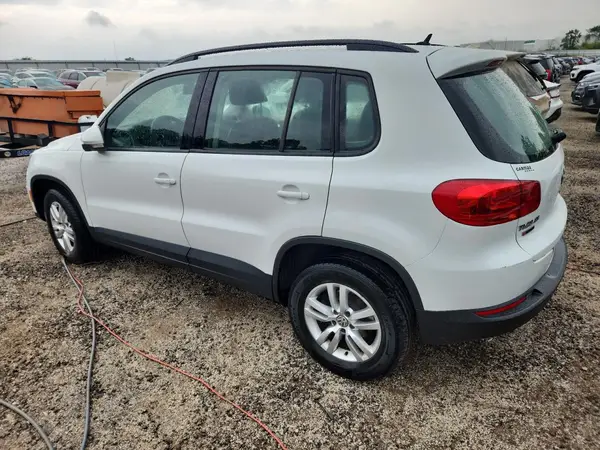 WVGBV7AX3GW571953 2016 VOLKSWAGEN TIGUAN - Image 2