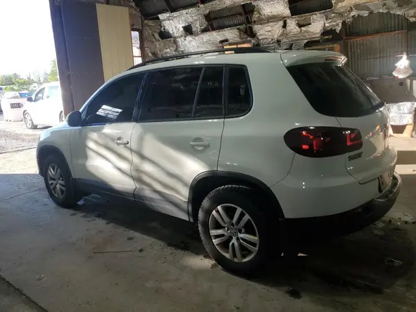 WVGBV7AX3GW578403 2016 VOLKSWAGEN TIGUAN - Image 2