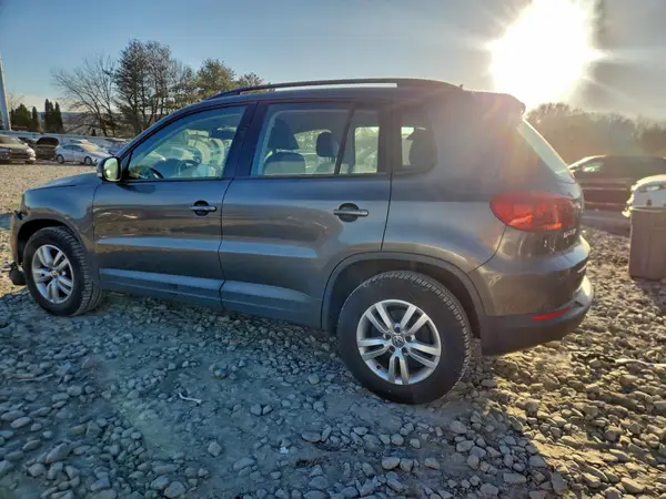 WVGBV7AX3GW584766 2016 VOLKSWAGEN TIGUAN - Image 2