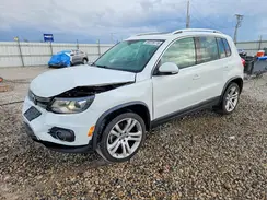 WVGBV7AX3GW585657 2016 VOLKSWAGEN TIGUAN