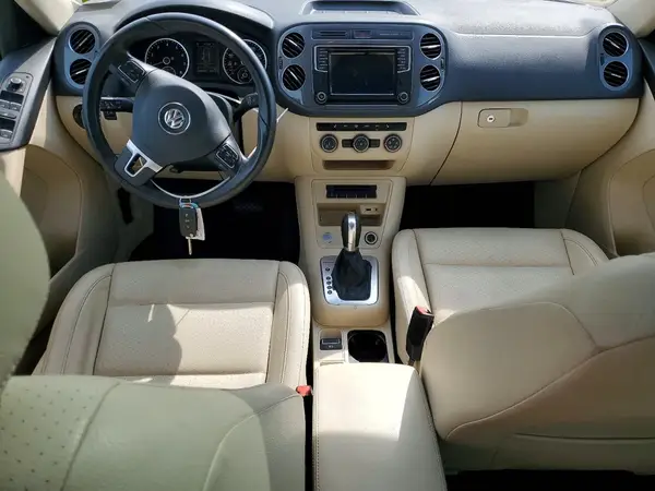 WVGBV7AX3GW586369 2016 VOLKSWAGEN TIGUAN - Image 8