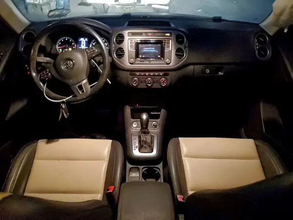 WVGBV7AX3GW587764 2016 VOLKSWAGEN TIGUAN - Image 8