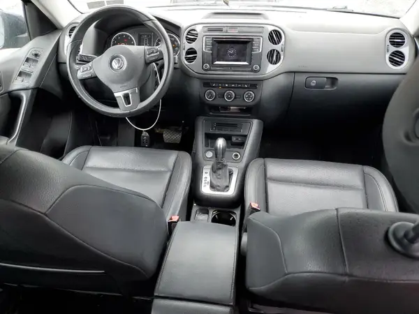 WVGBV7AX3GW588509 2016 VOLKSWAGEN TIGUAN - Image 8