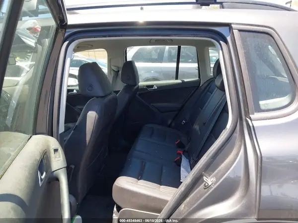 WVGBV7AX3GW589577 2016 VOLKSWAGEN TIGUAN - Image 8