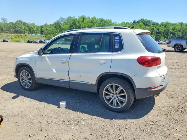 WVGBV7AX3GW591717 2016 VOLKSWAGEN TIGUAN - Image 2