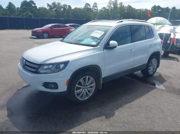 WVGBV7AX3GW615028 2016 VOLKSWAGEN TIGUAN - Image 2