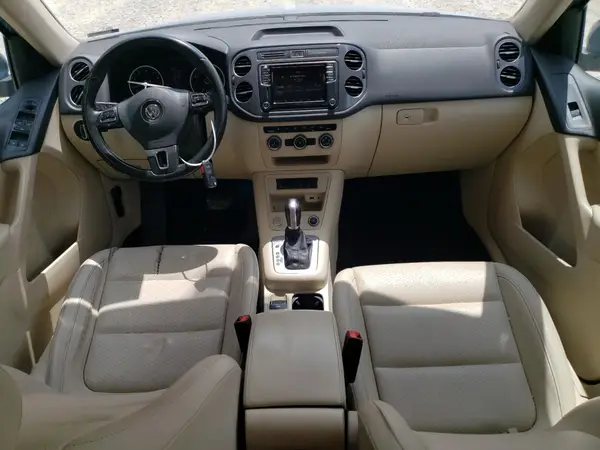 WVGBV7AX3HK006014 2017 VOLKSWAGEN TIGUAN - Image 8