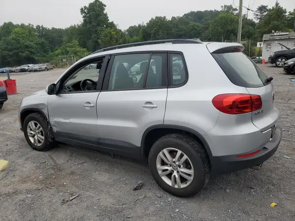 WVGBV7AX3HK011472 2017 VOLKSWAGEN TIGUAN - Image 2