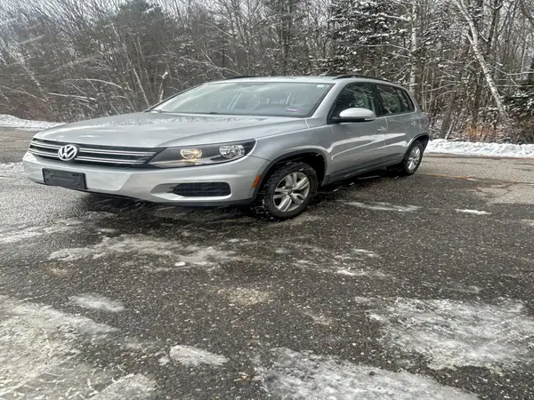 WVGBV7AX3HK013223 2017 VOLKSWAGEN TIGUAN - Image 2