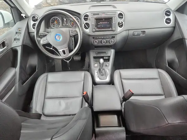 WVGBV7AX3HK013528 2017 VOLKSWAGEN TIGUAN - Image 8