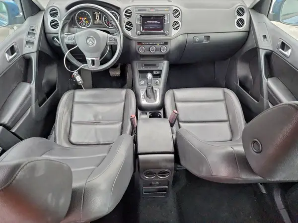 WVGBV7AX3HK015070 2017 VOLKSWAGEN TIGUAN - Image 8