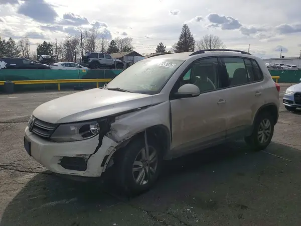 WVGBV7AX3HK015473 2017 VOLKSWAGEN TIGUAN - Image 1