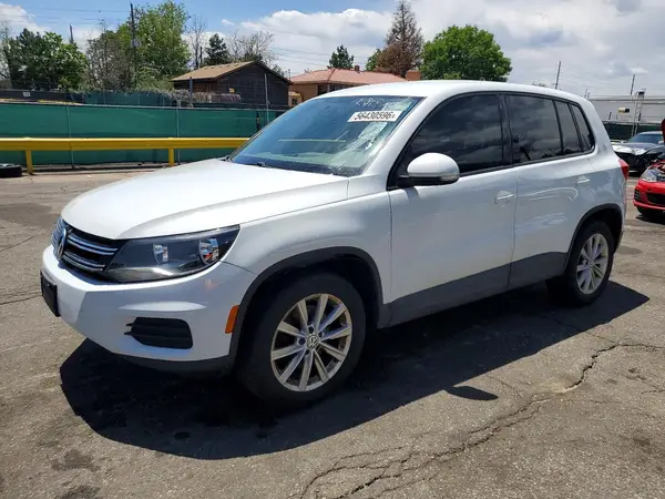 WVGBV7AX3HK046027 2017 VOLKSWAGEN TIGUAN - Image 1