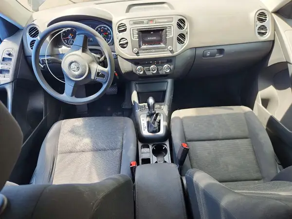 WVGBV7AX3HK047405 2017 VOLKSWAGEN TIGUAN - Image 8